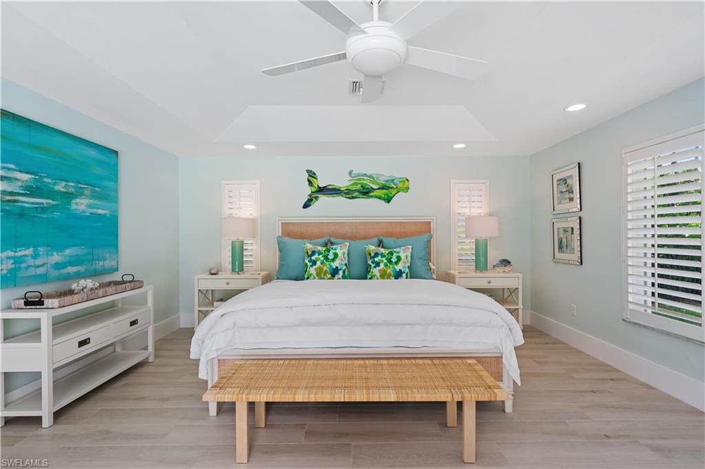 PARK SHORE - Residential