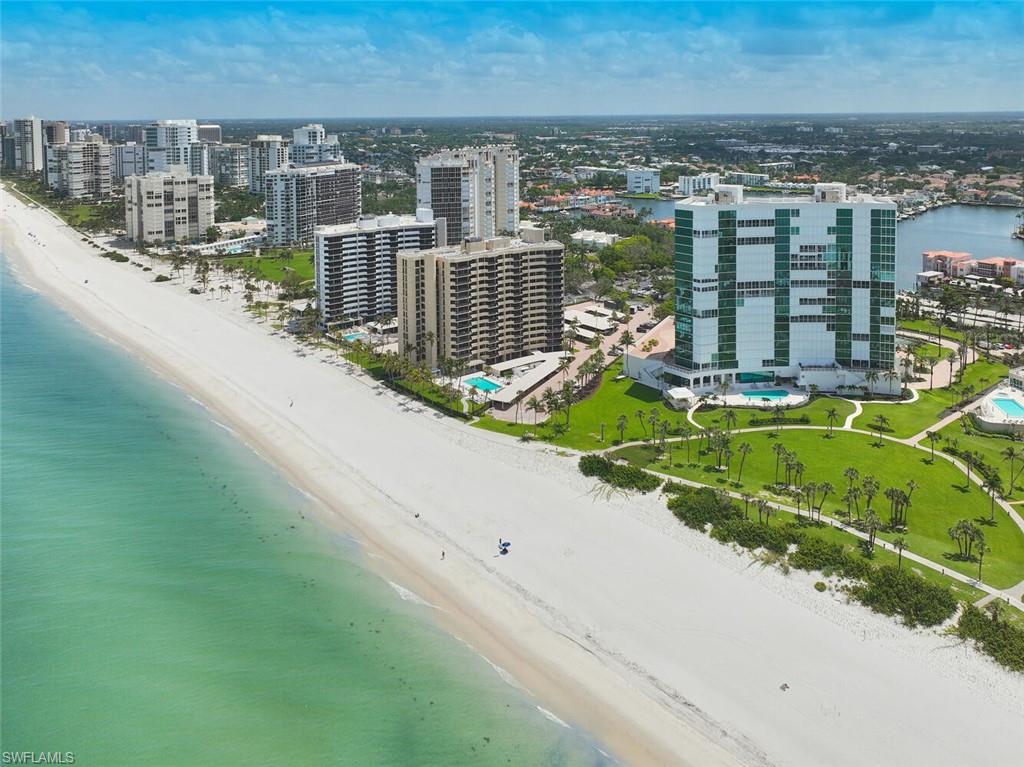 3991 Gulf Shore BLVD N 904