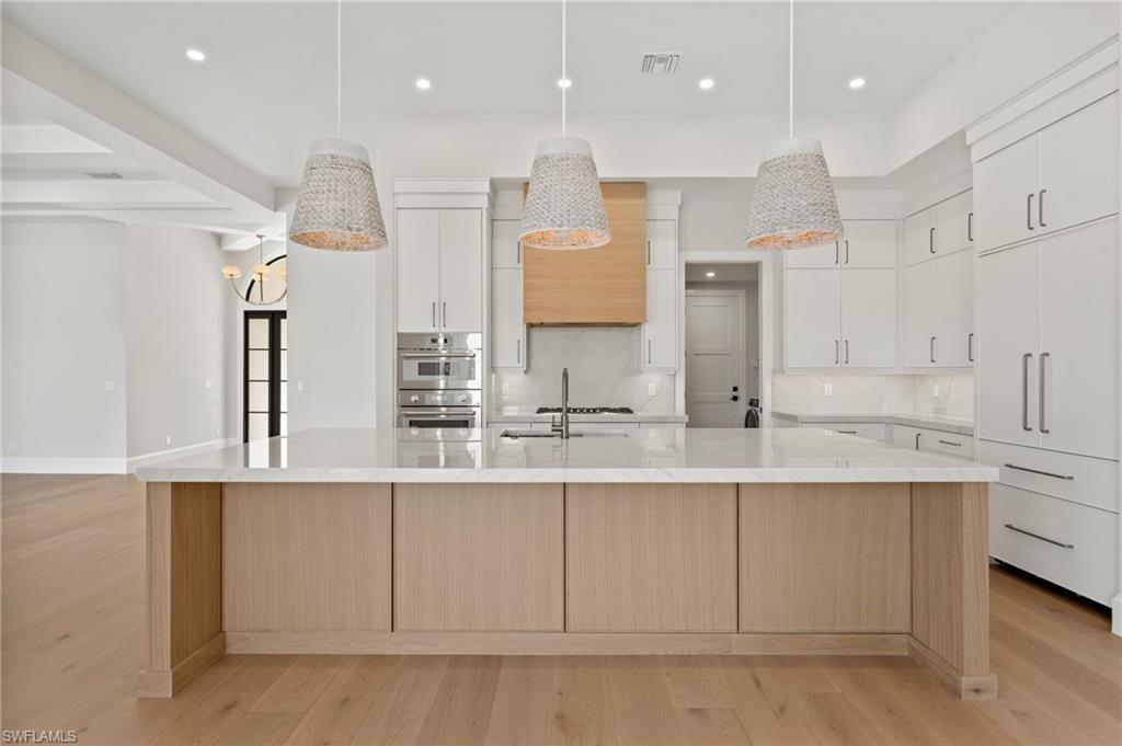 VALLEY OAK - Residential