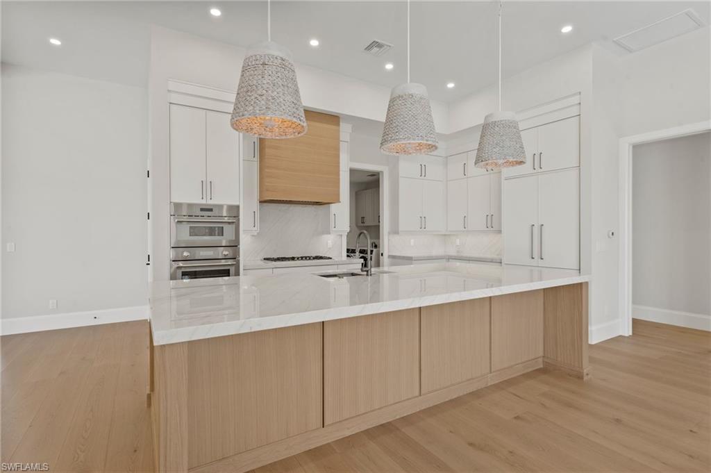 VALLEY OAK - Residential