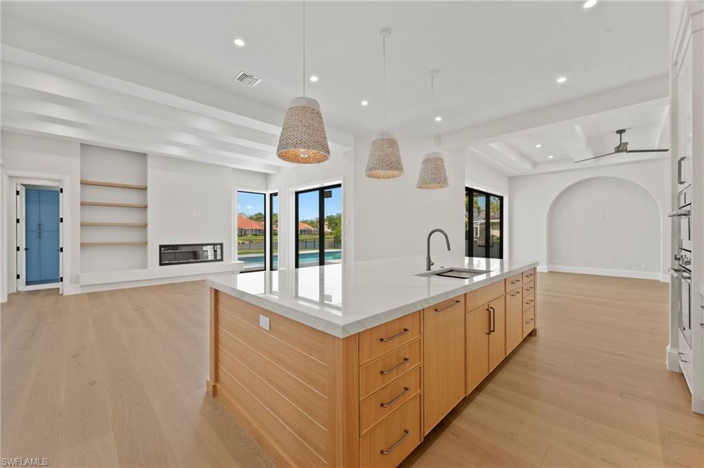 VALLEY OAK - Residential