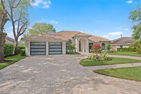 207 Monterey DR NAPLES FL 34119