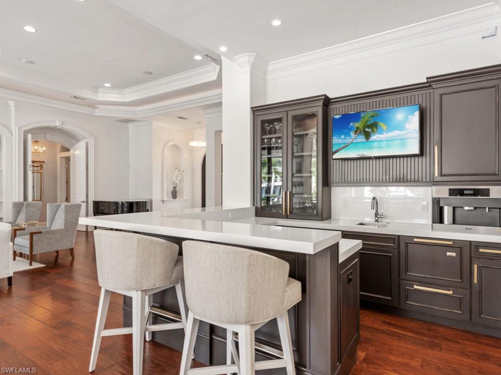 AQUALANE SHORES - Residential