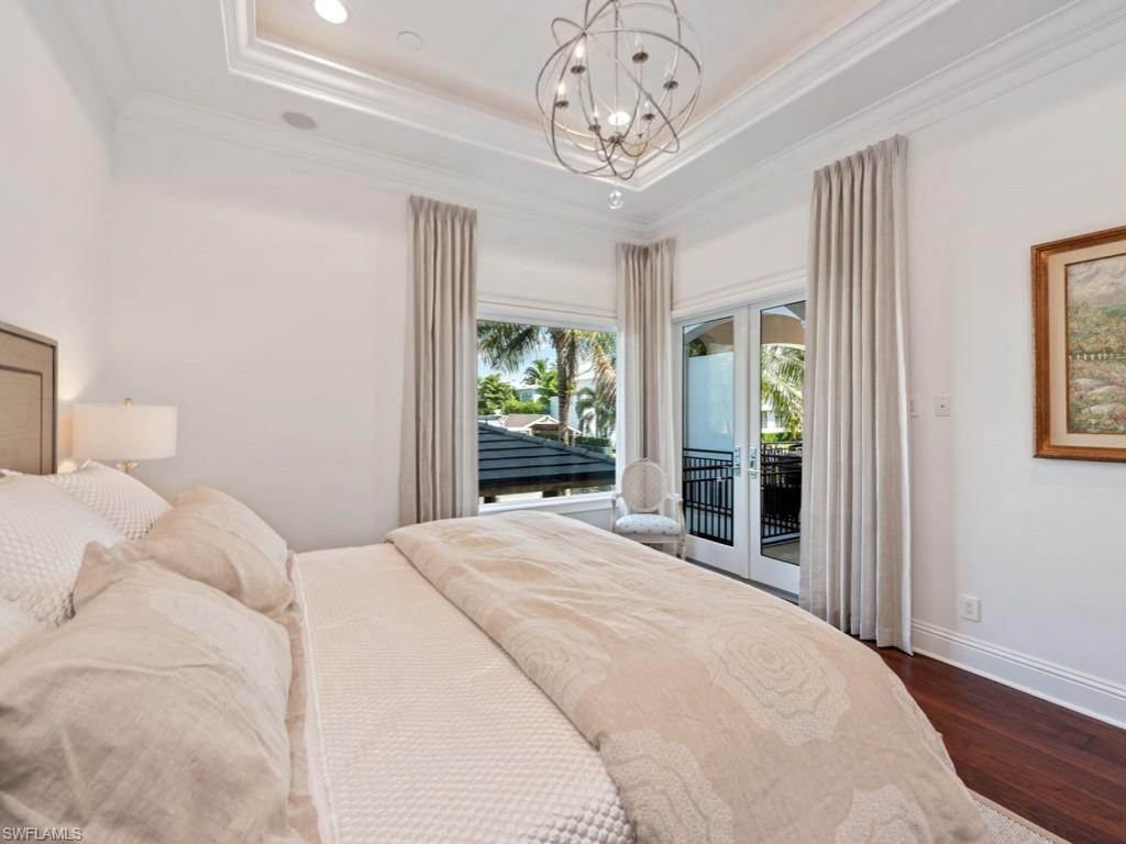 AQUALANE SHORES - Residential