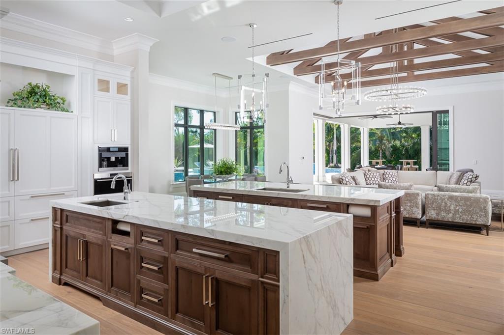 PINE RIDGE - Residential