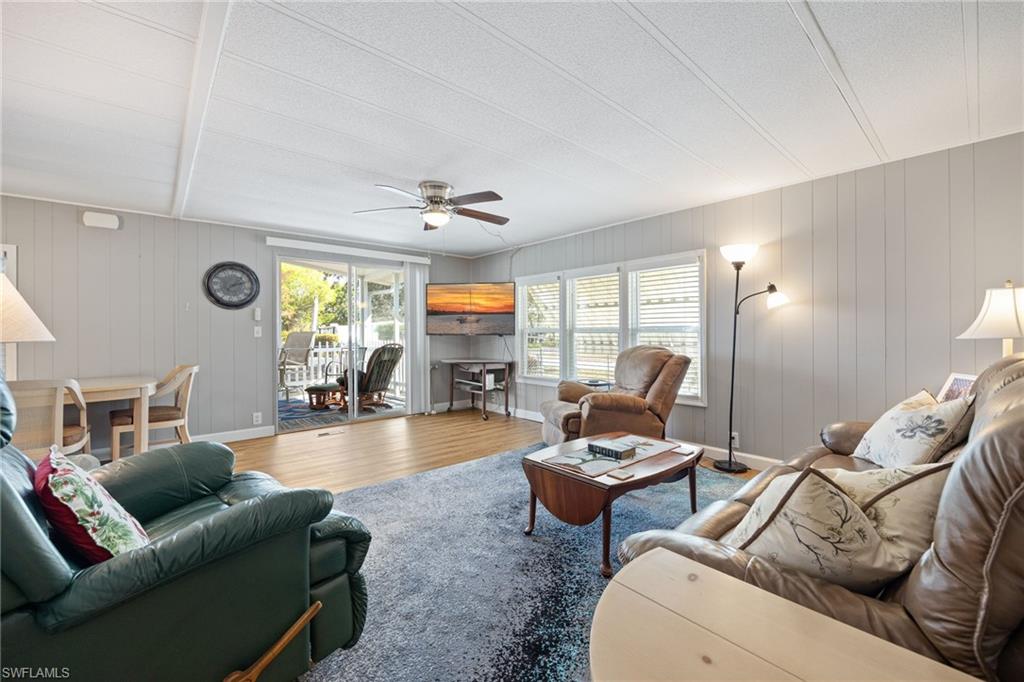 IMPERIAL BONITA ESTATES - Residential