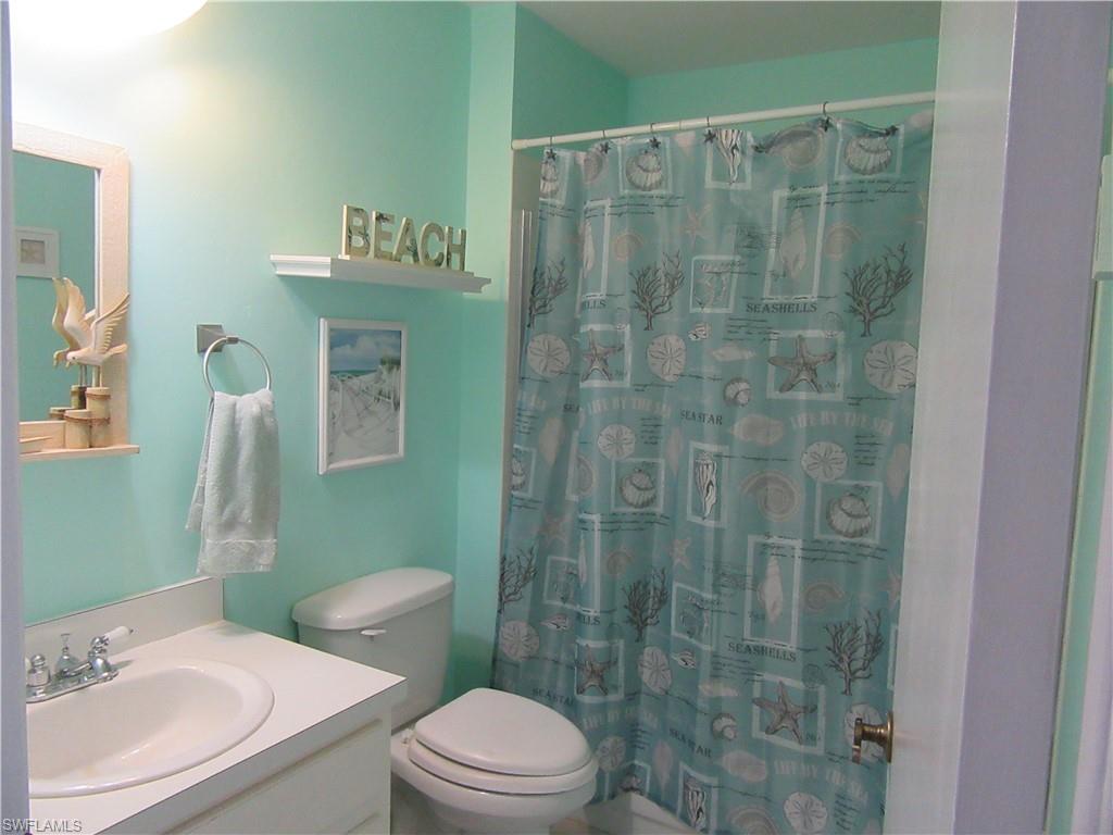 SEVEN LAKES - Residential