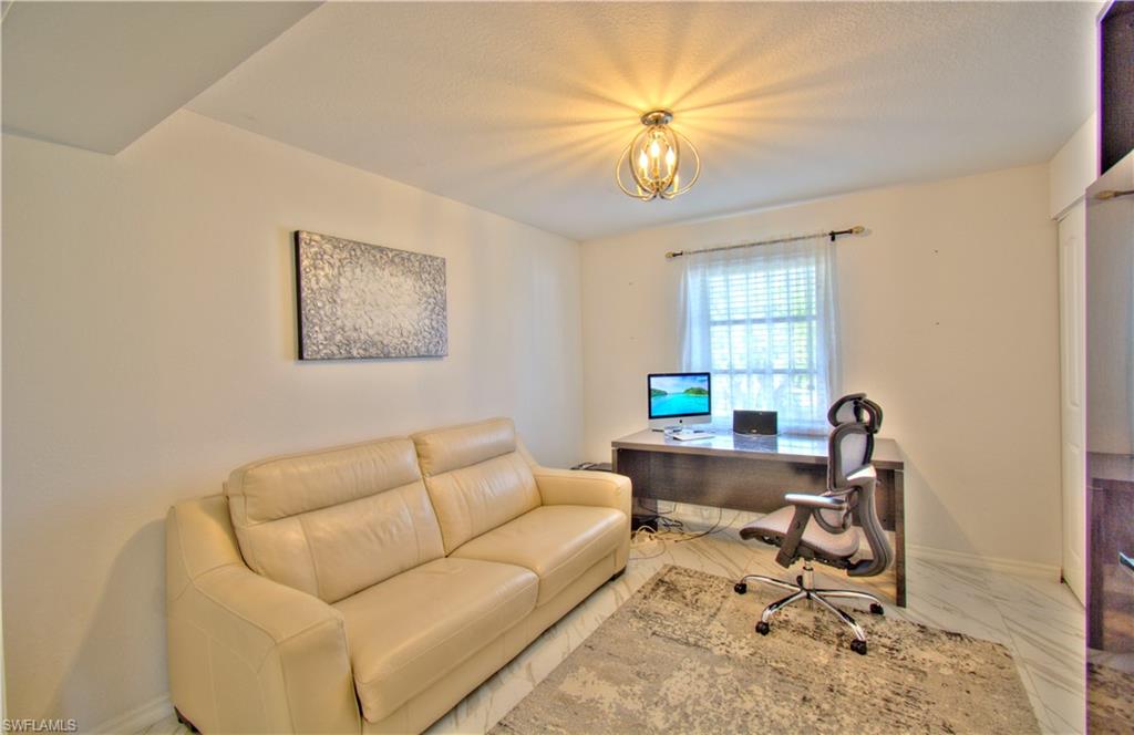 VICTORIA SHORES - Residential Lease