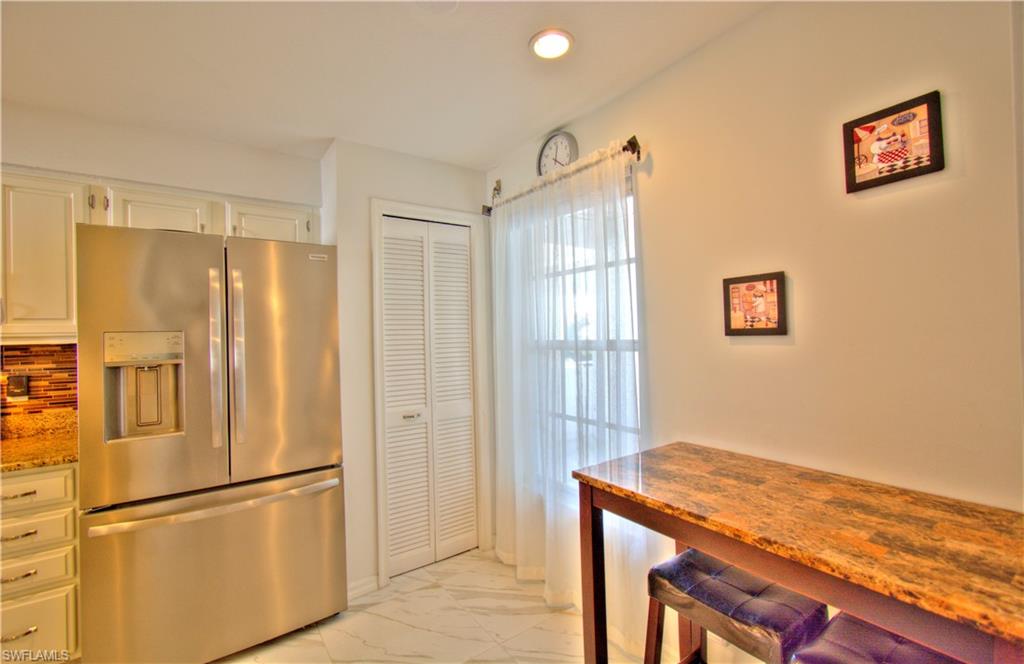 VICTORIA SHORES - Residential Lease