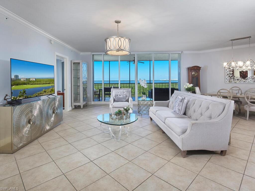 23850 Via Italia CIR 805