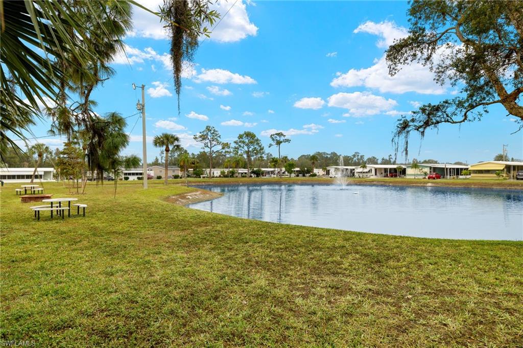 LAZY DAYS MOBILE VILLAGE - Residential