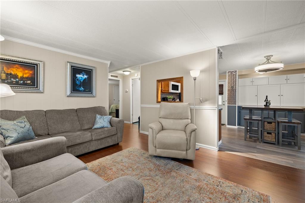 LAZY DAYS MOBILE VILLAGE - Residential