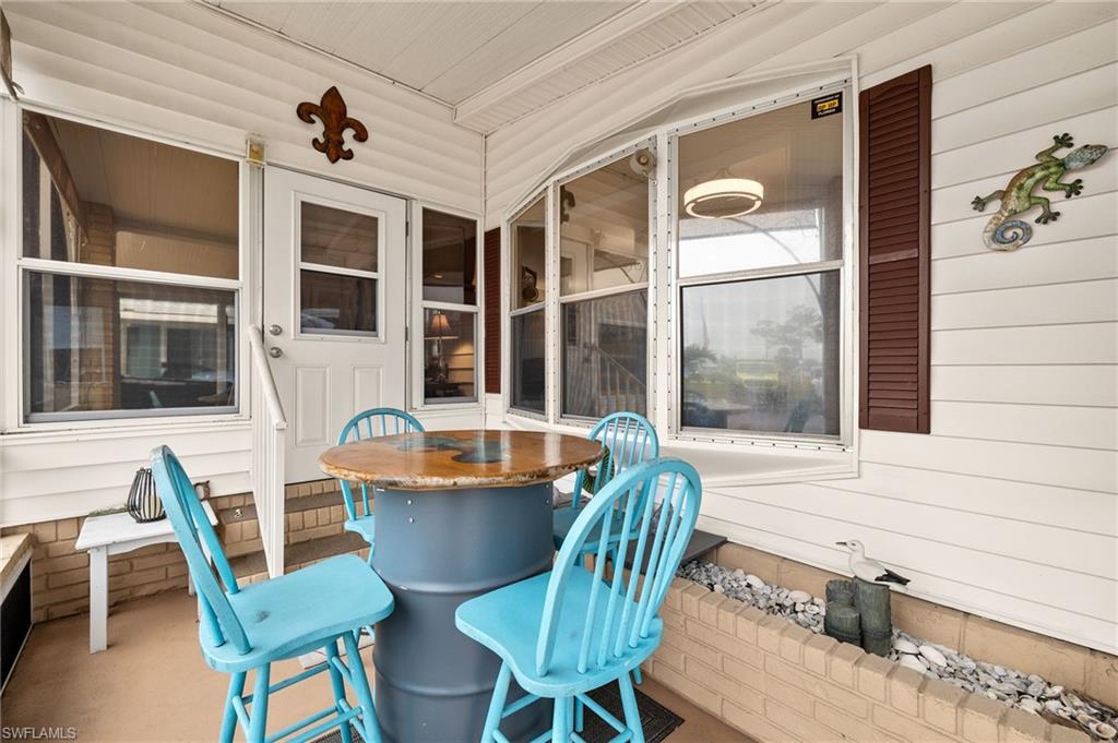 LAZY DAYS MOBILE VILLAGE - Residential