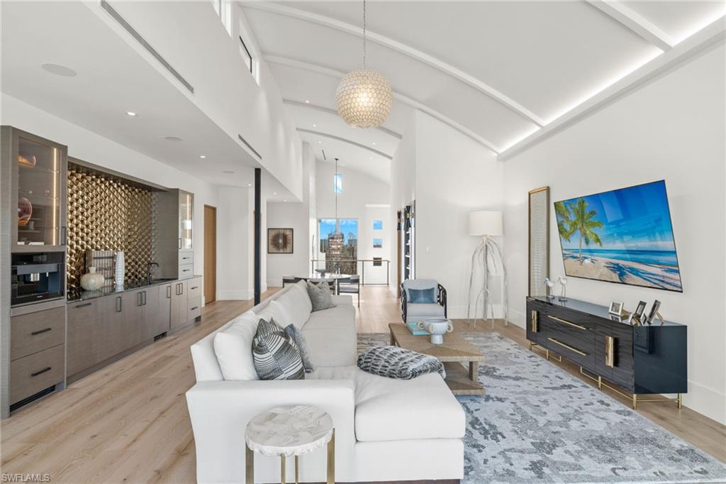 BONITA BEACH - Residential