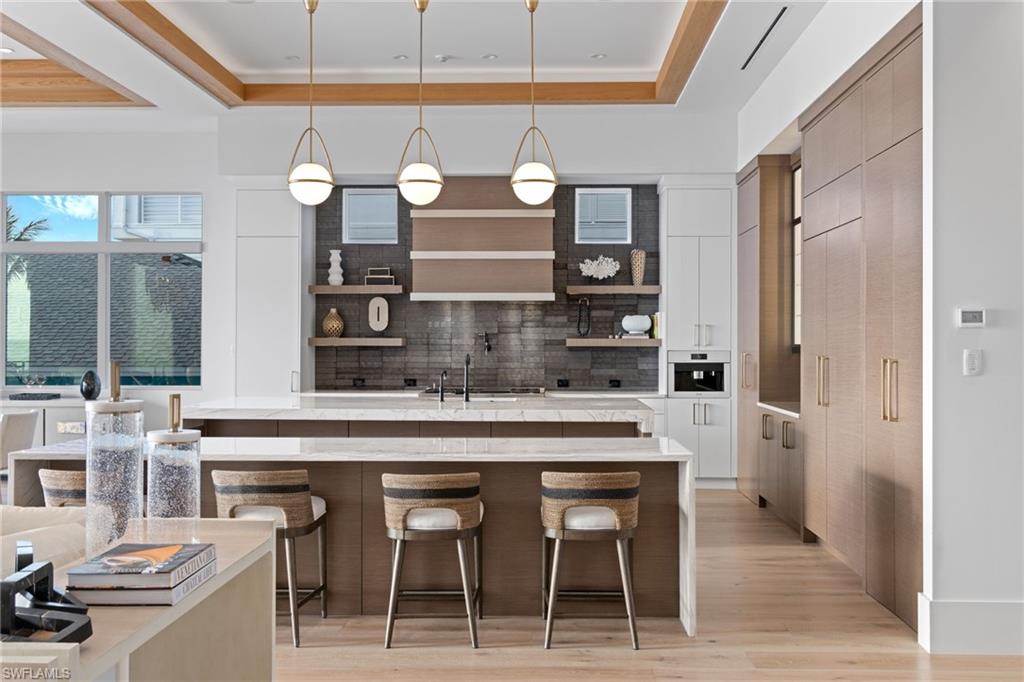 BONITA BEACH - Residential