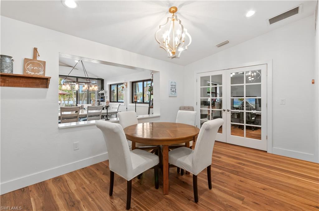 RIVER FOREST ISLAND - Residential