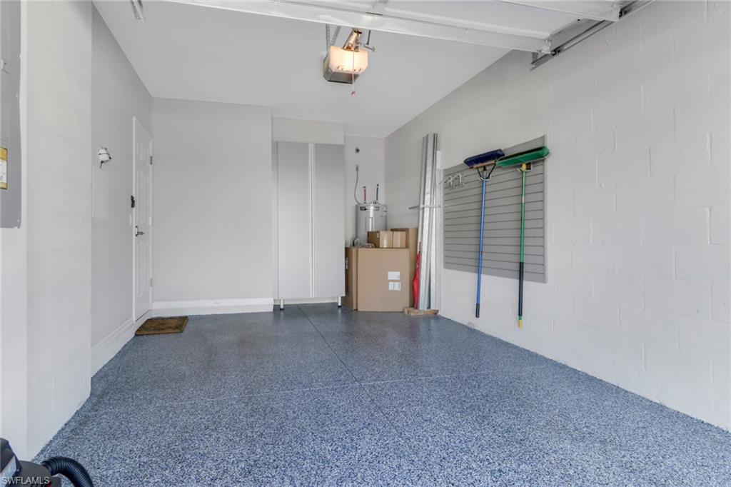 MEADOWOOD - Residential