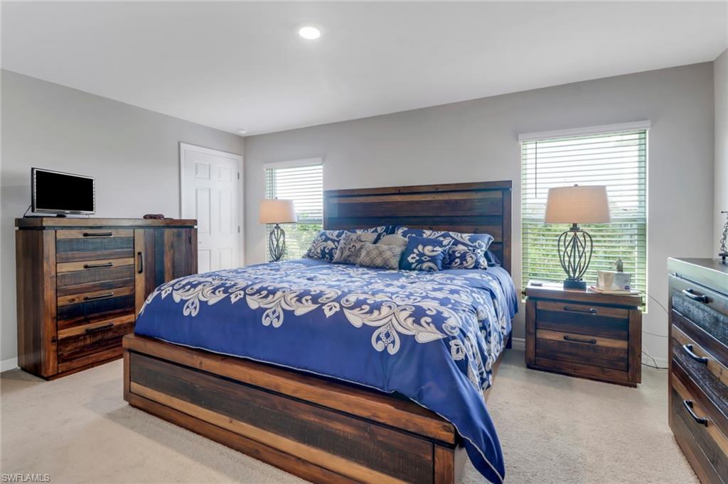 MEADOWOOD - Residential