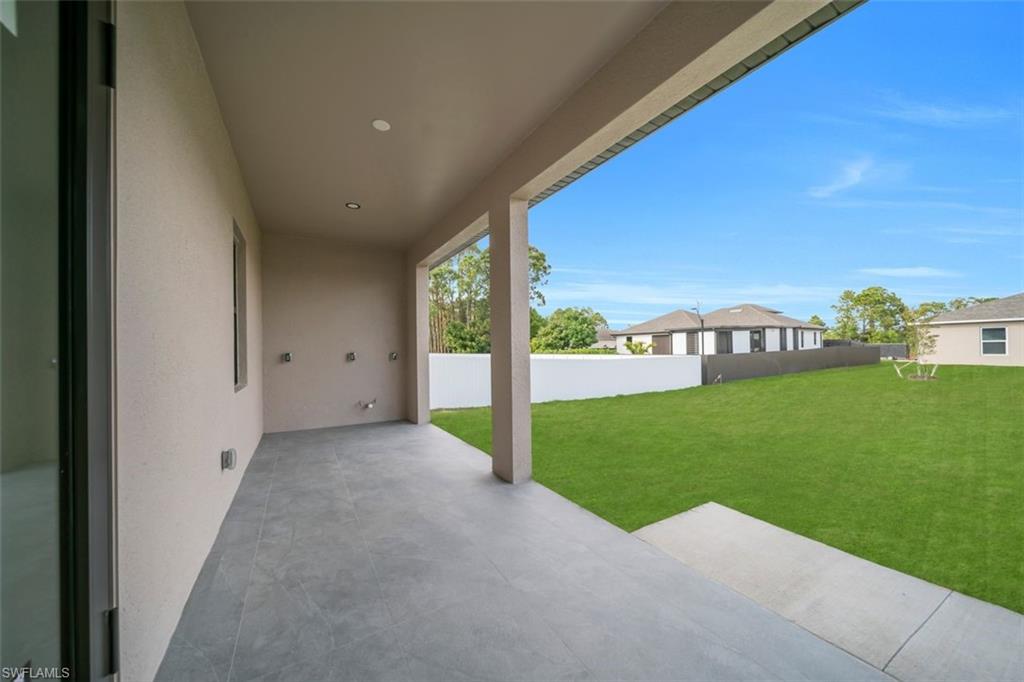 LEHIGH ACRES - Residential