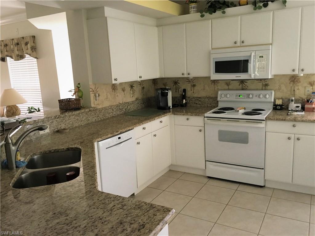 LIGHTHOUSE BAY - Residential