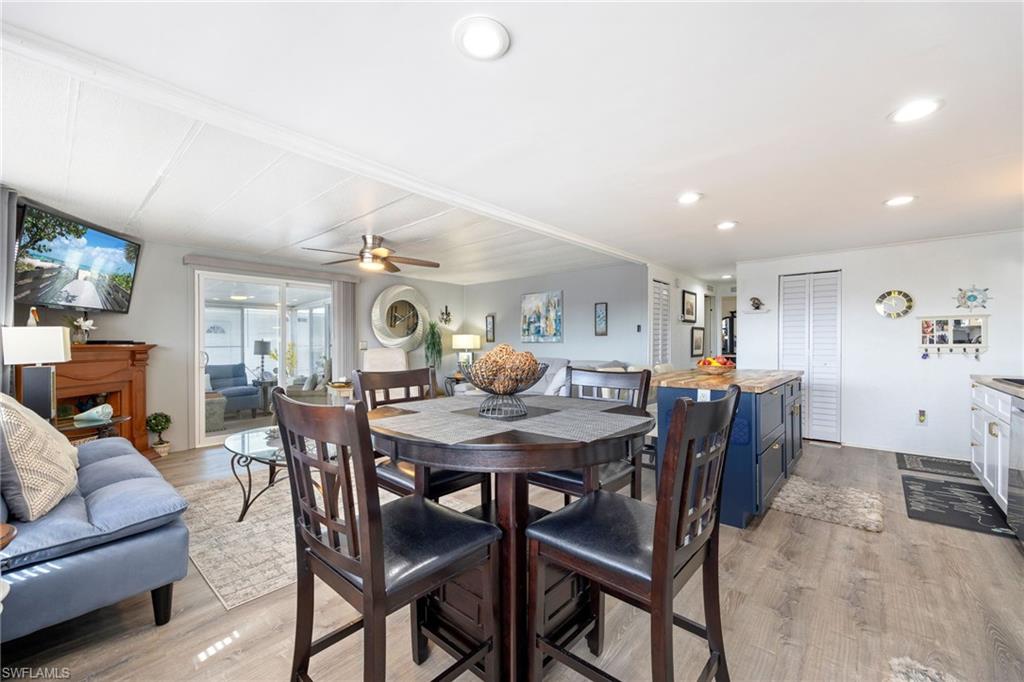 SIX LAKES COUNTRY CLUB - Residential