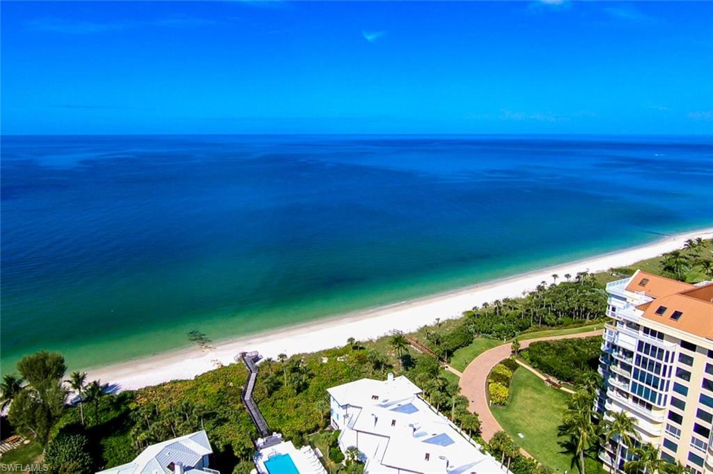 SEASONS AT NAPLES CAY - Residential