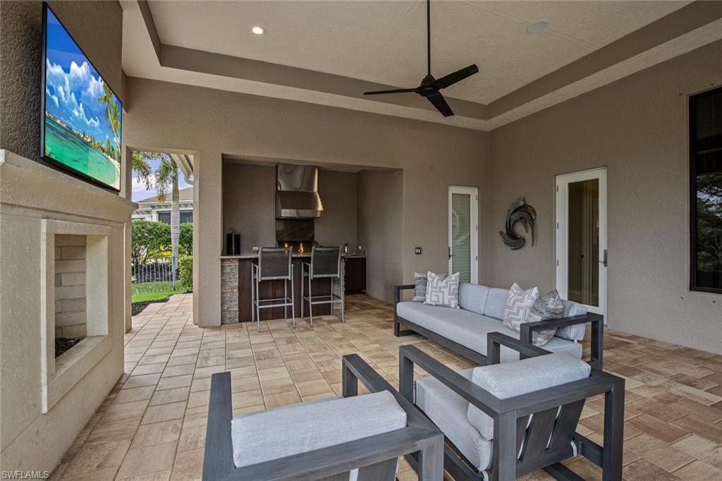 QUAIL WEST - Residential