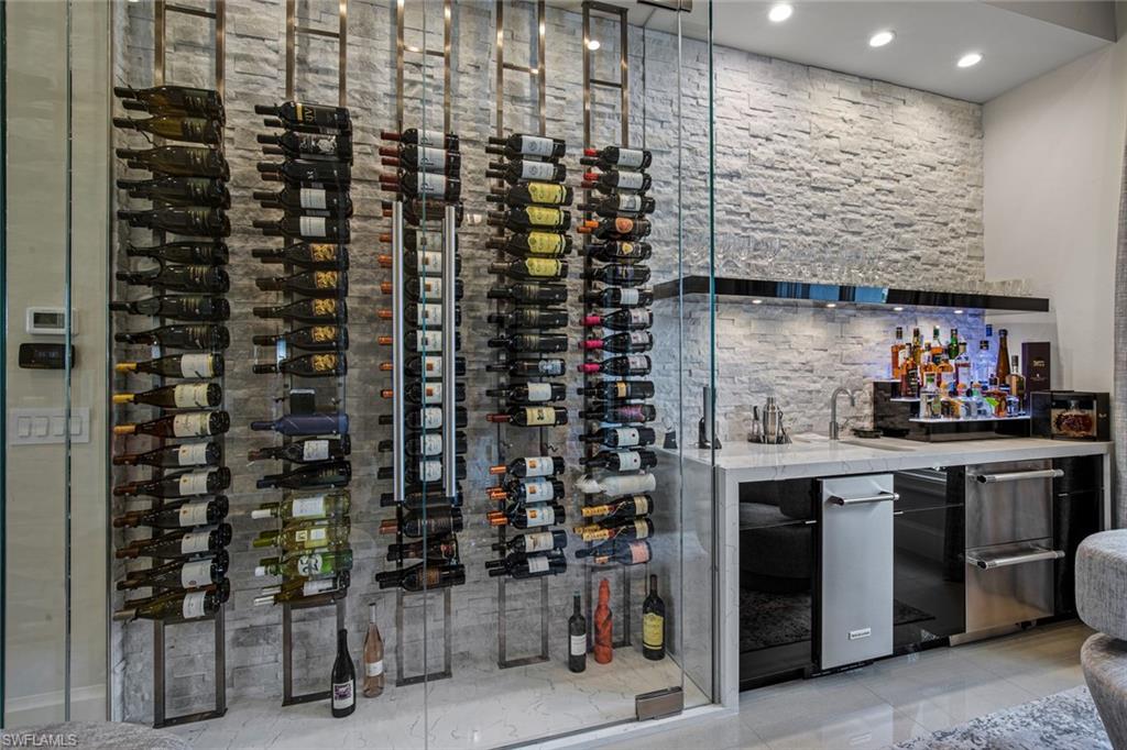 QUAIL WEST - Residential