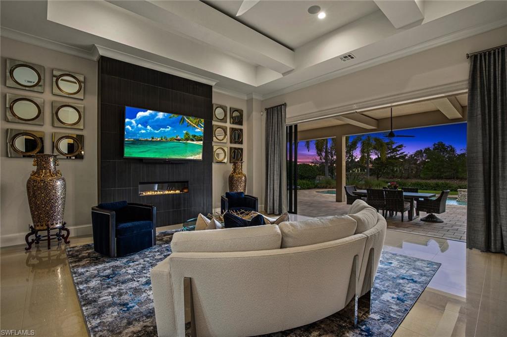 QUAIL WEST - Residential