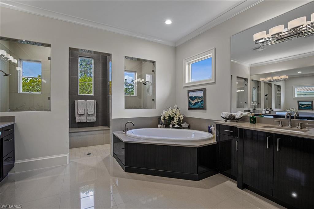 QUAIL WEST - Residential