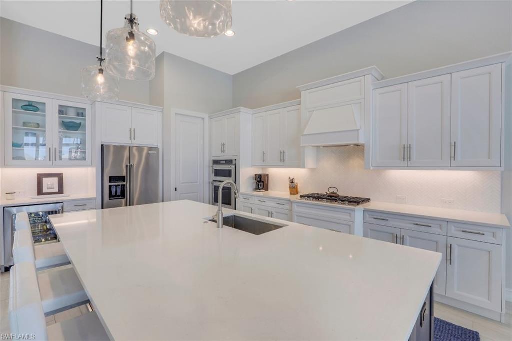 ISLES OF COLLIER PRESERVE - Residential