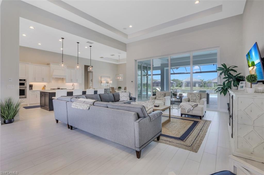 ISLES OF COLLIER PRESERVE - Residential