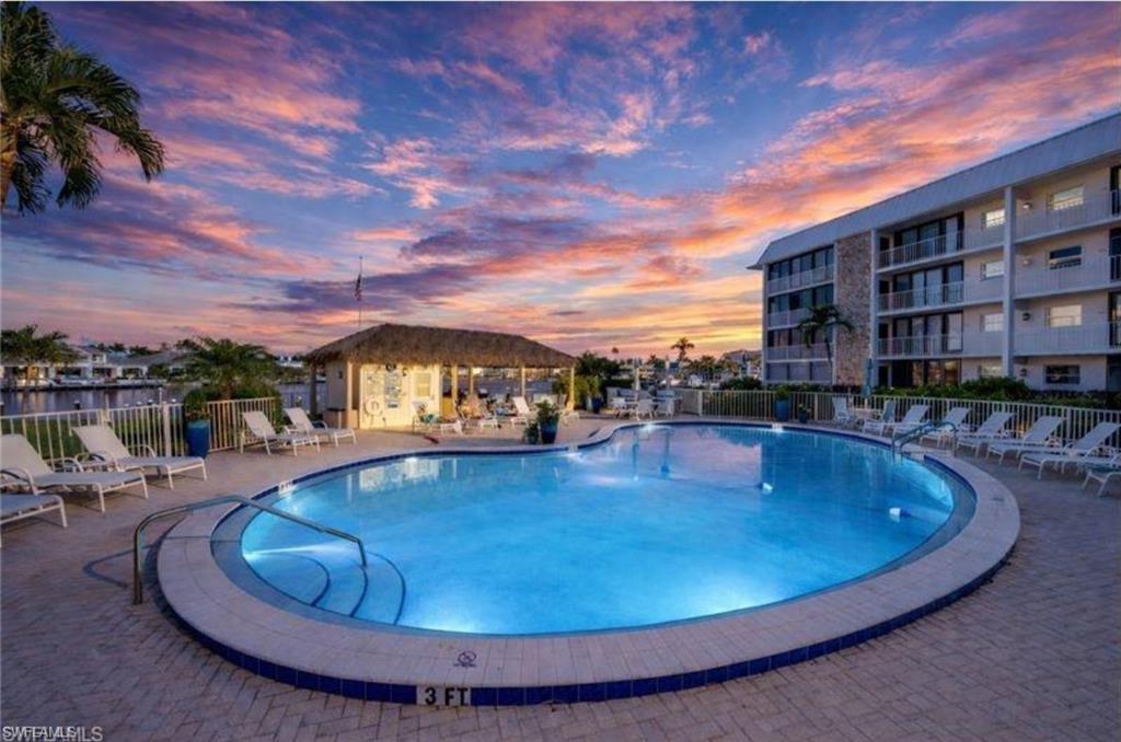 HARBOUR COVE - Residential