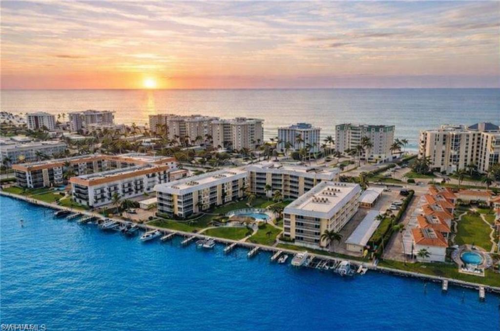 HARBOUR COVE - Residential