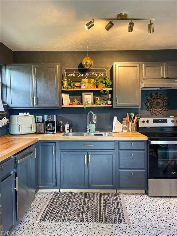 BONITA PARK - Residential