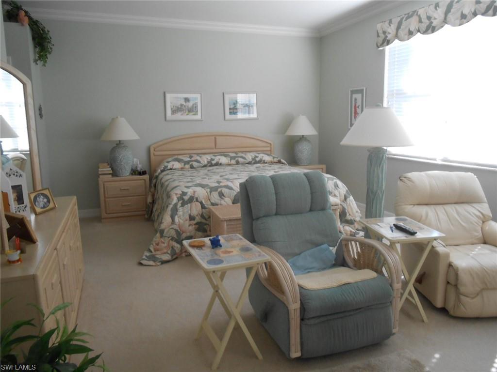 SOUTHBRIDGE - Residential