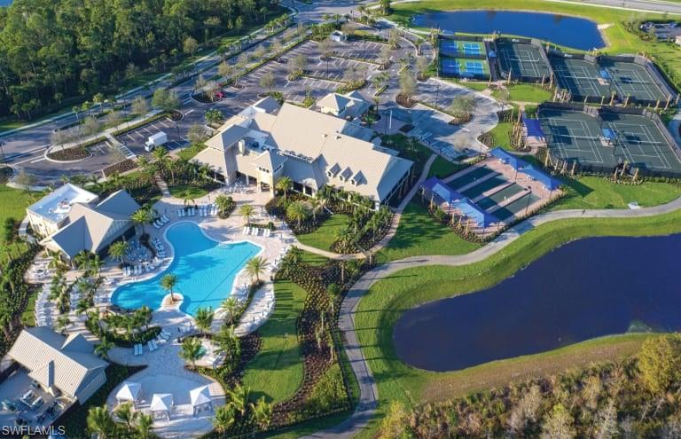 WINDING CYPRESS - Residential