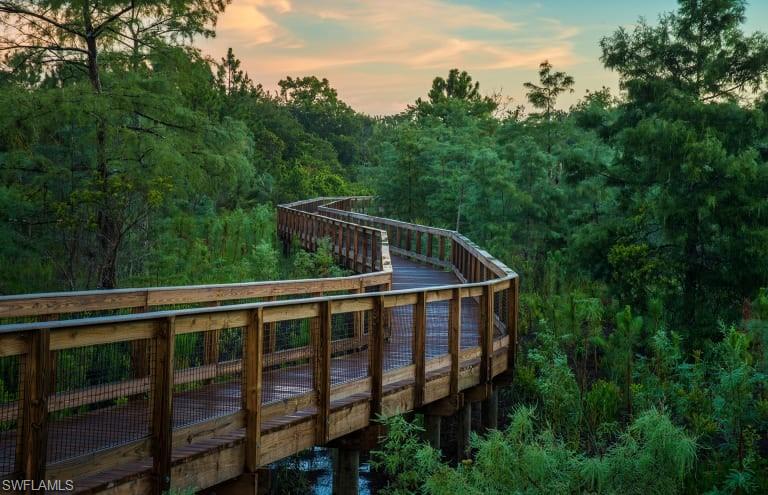 WINDING CYPRESS - Residential