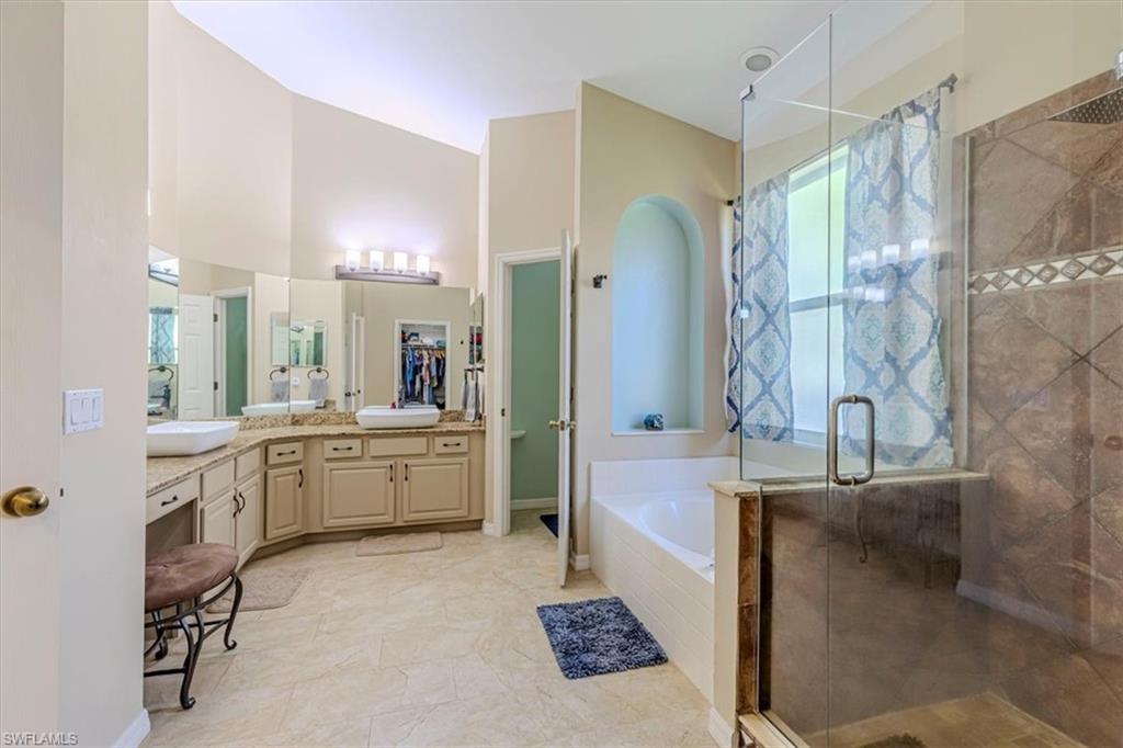 THE ENCLAVE - Residential