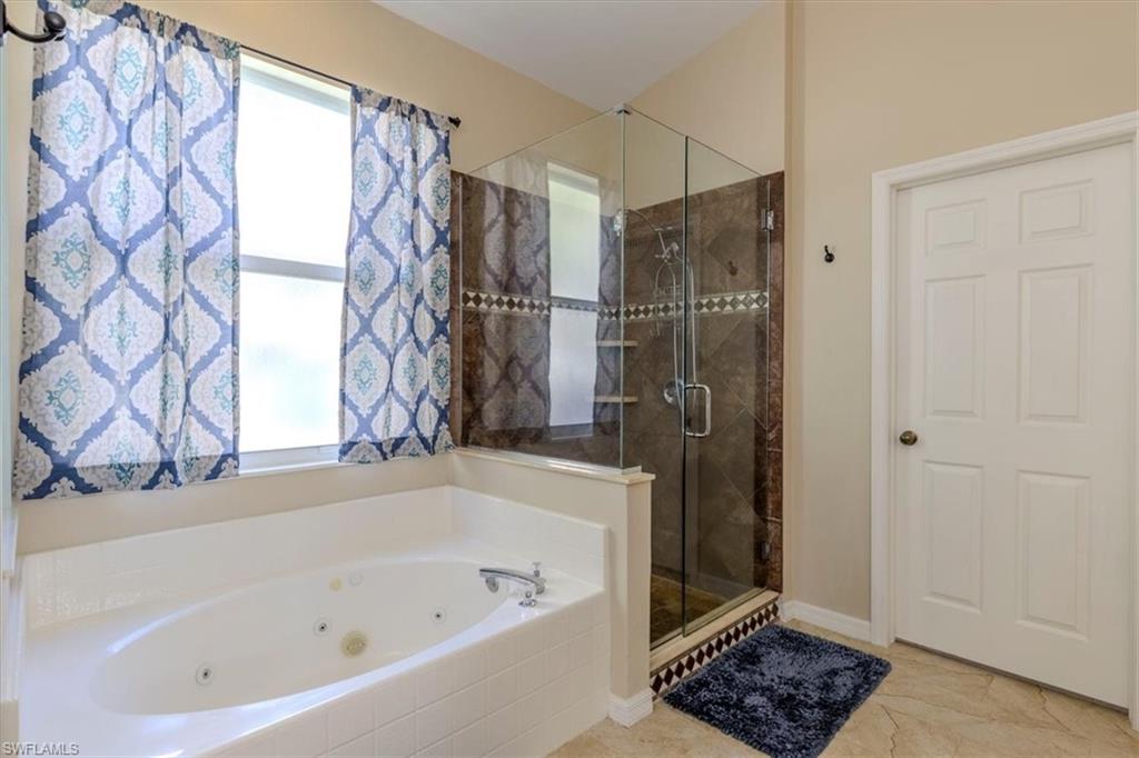 THE ENCLAVE - Residential