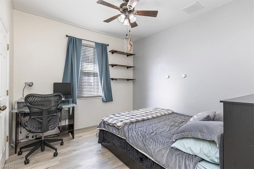 THE ENCLAVE - Residential