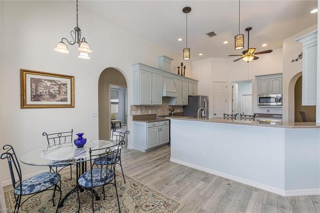 THE ENCLAVE - Residential