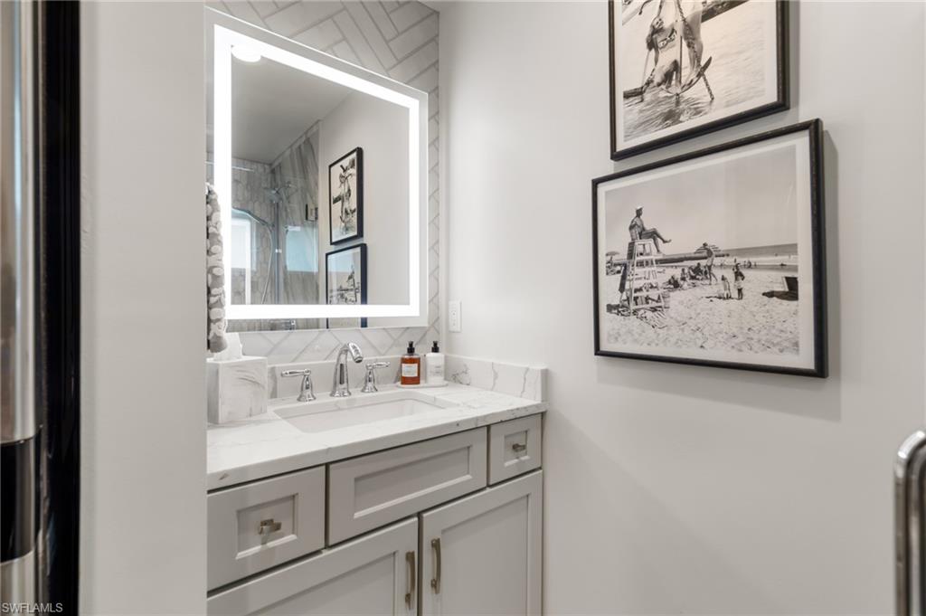 PELICAN LAKE RV RESORT - Land