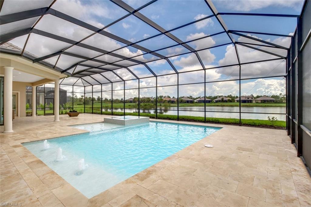 ESPLANADE - Residential