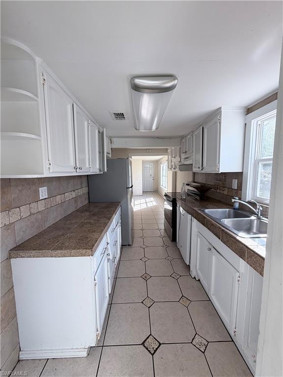 HILLCREST - Residential