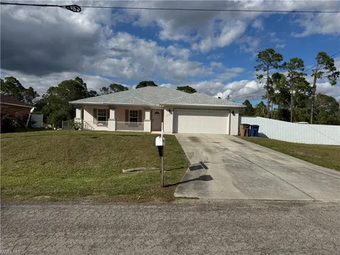 1065 Lilac St E, Lehigh Acres, FL 33974 - #: 225010624