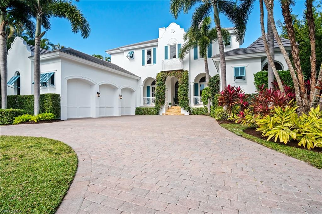 AQUALANE SHORES - Residential