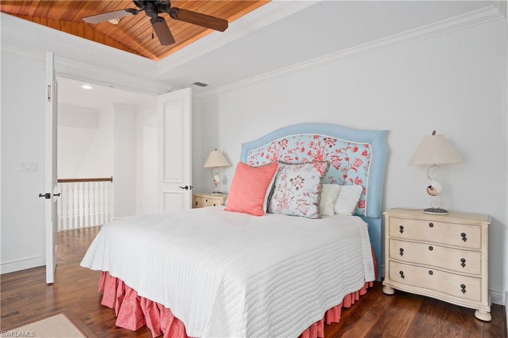 AQUALANE SHORES - Residential