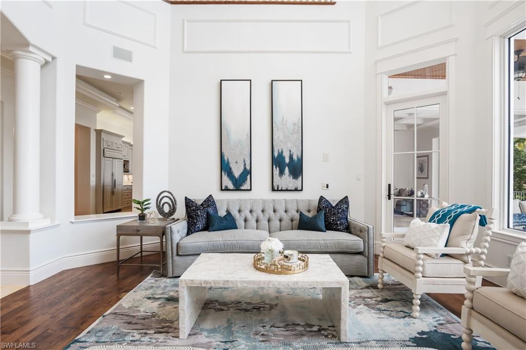 AQUALANE SHORES - Residential