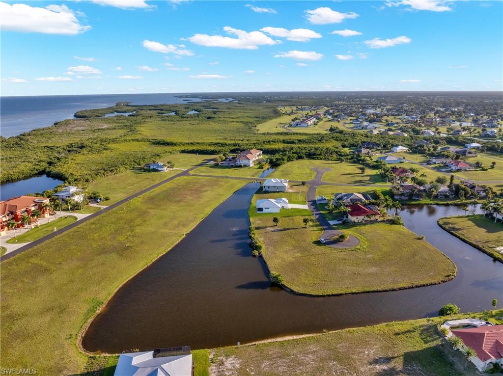 BURNT STORE LAKES - Residential